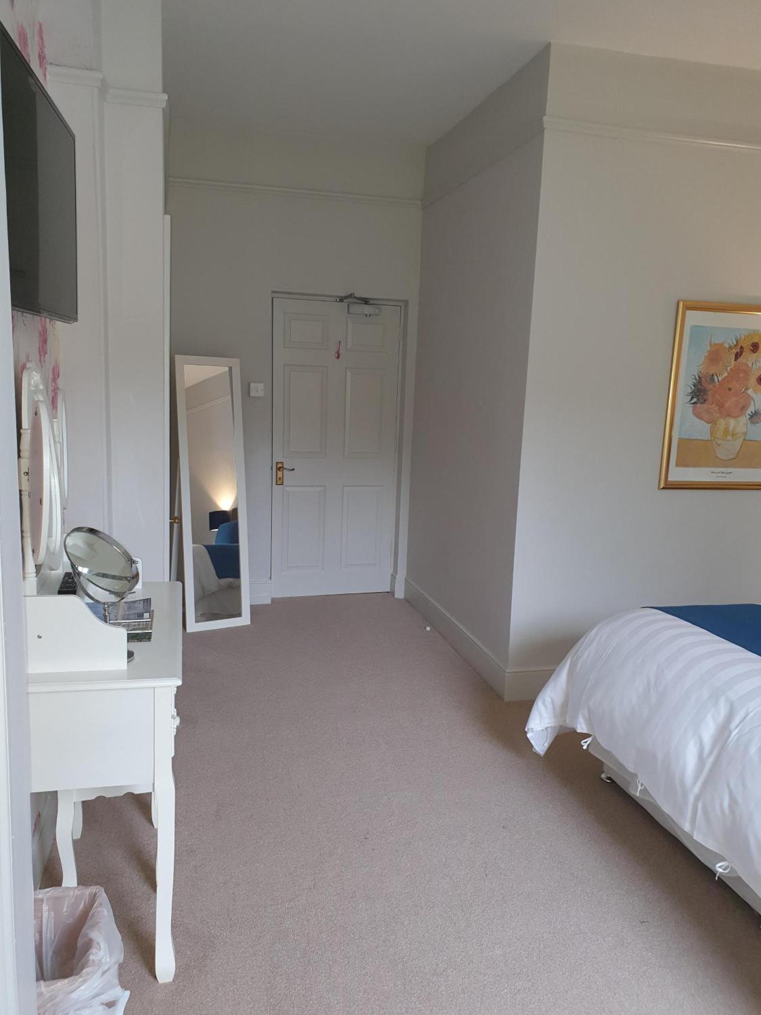 Marley House Bed And Breakfast Winfrith Newburgh Стая снимка